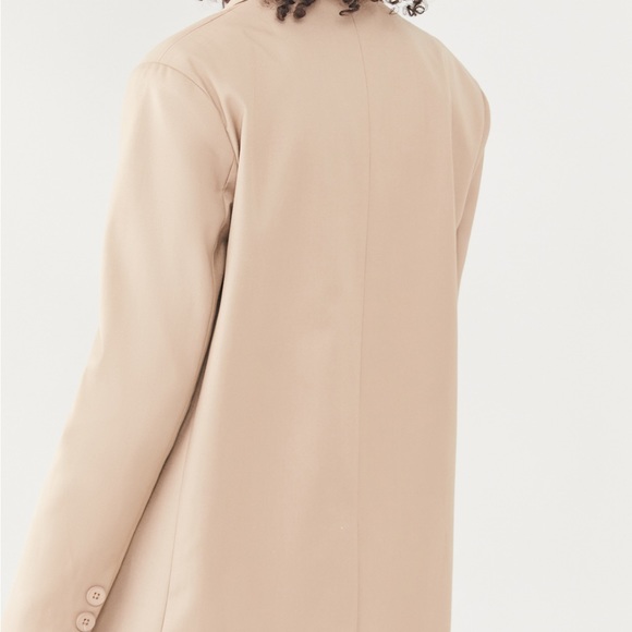 Like new Lioness Blazer - Picture 2 of 7